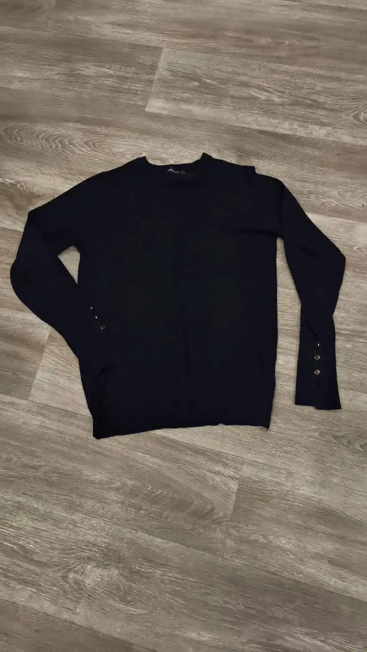 Продам кофту Zara