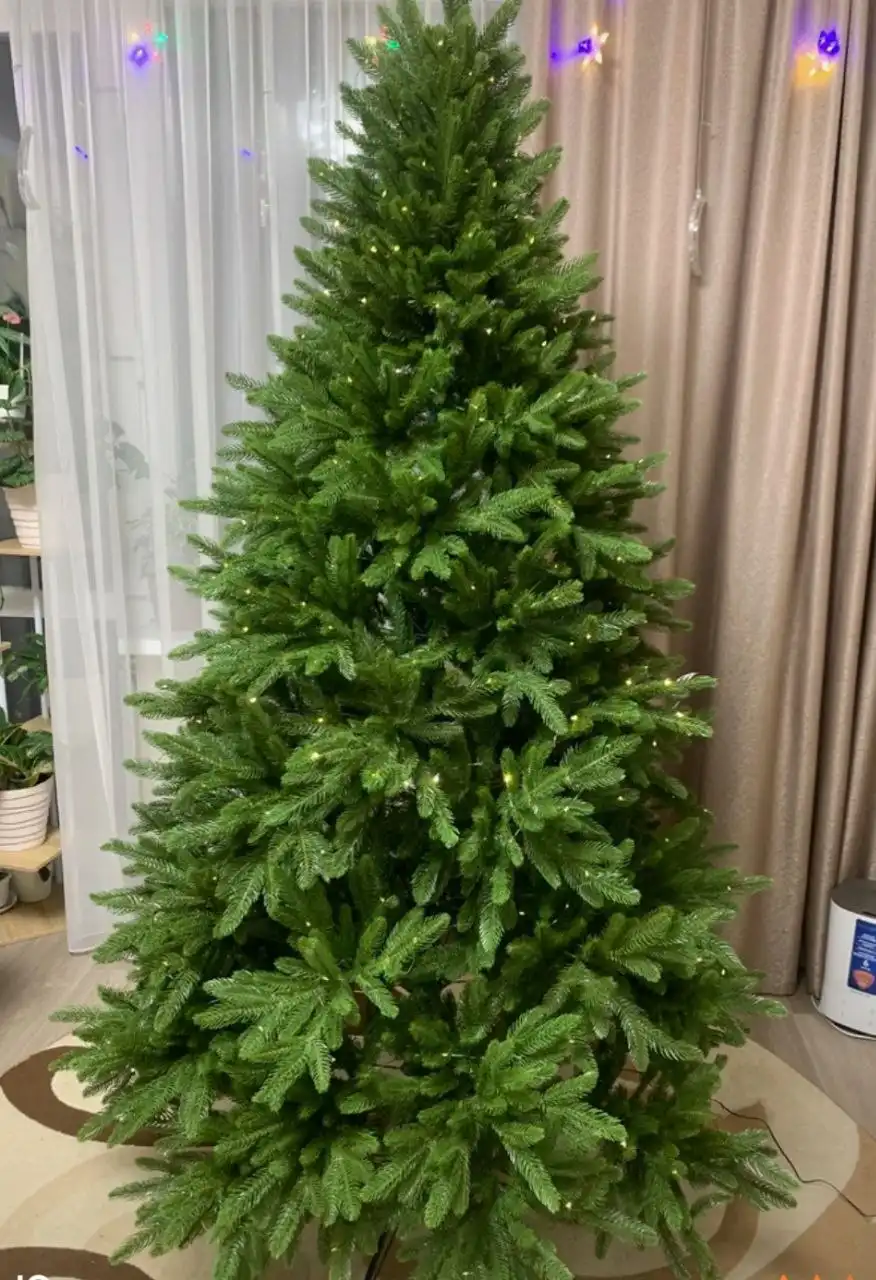Шикарная ёлочка 210 см литая