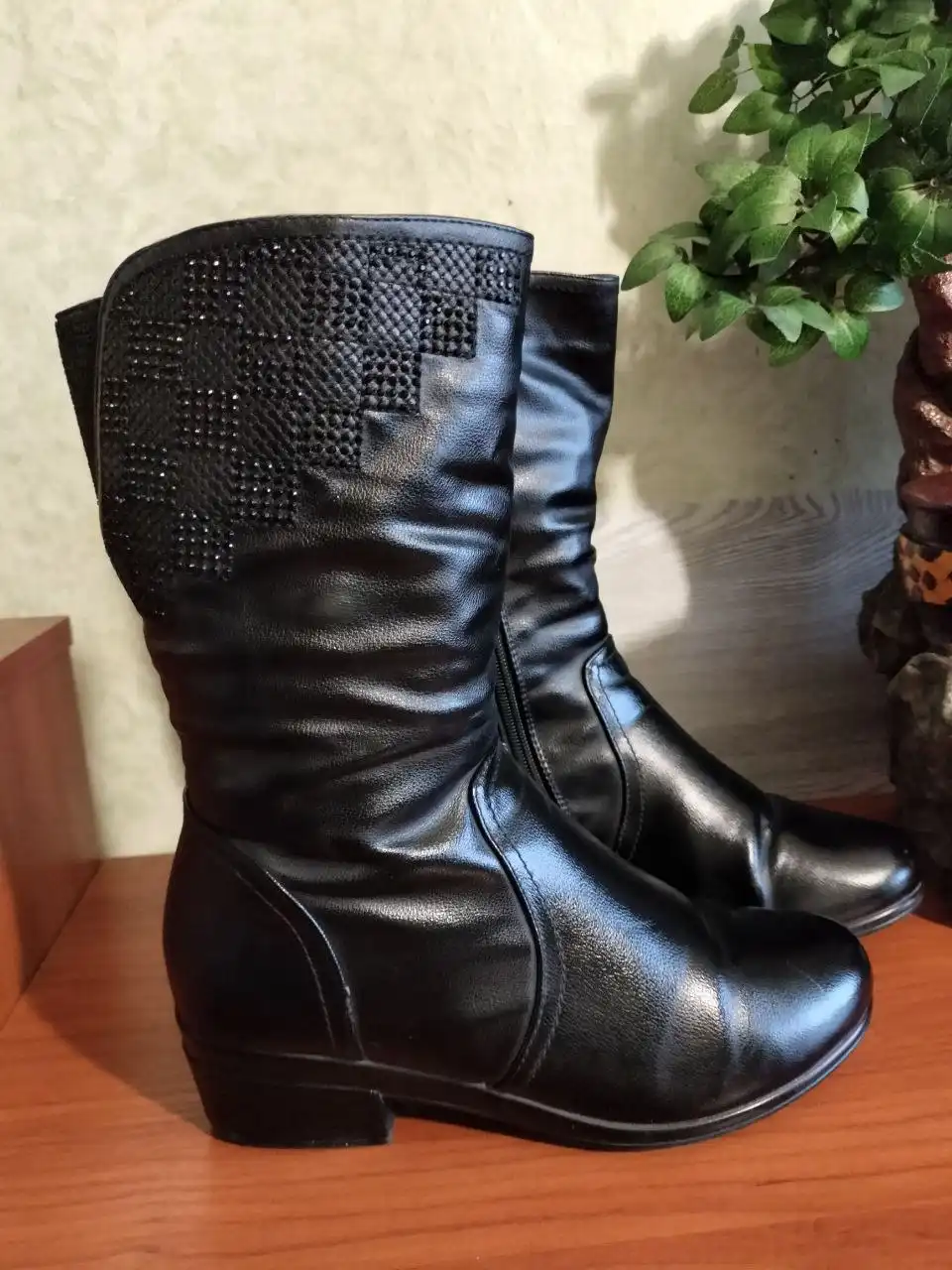 Женские осенние полусапожки 38р