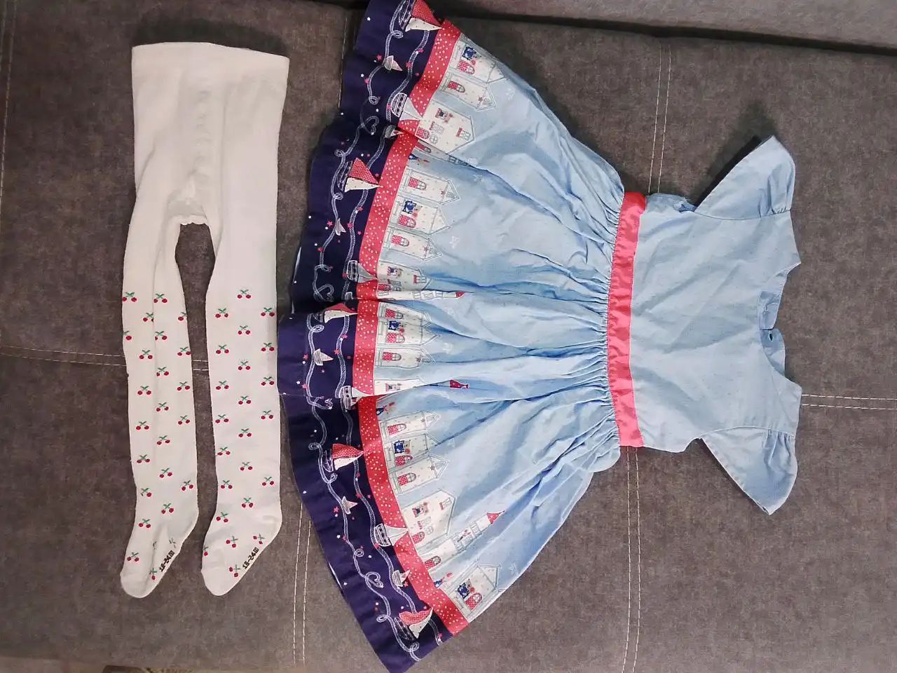 Продам платье+колготки 92-98 размер