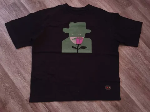 Продам футболку размер 42 - частное объявление в Шелехов