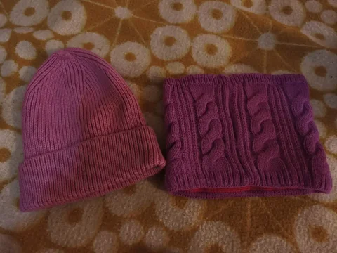 Продам шапку и снуд - Аксессуары в Шелехов