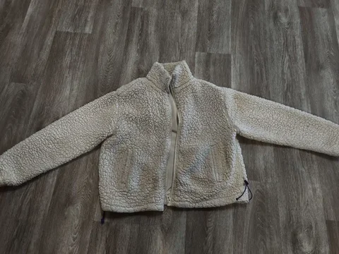 Курточка р. 42-44 в хорошем состоянии - Верхняя одежда в Шелехов