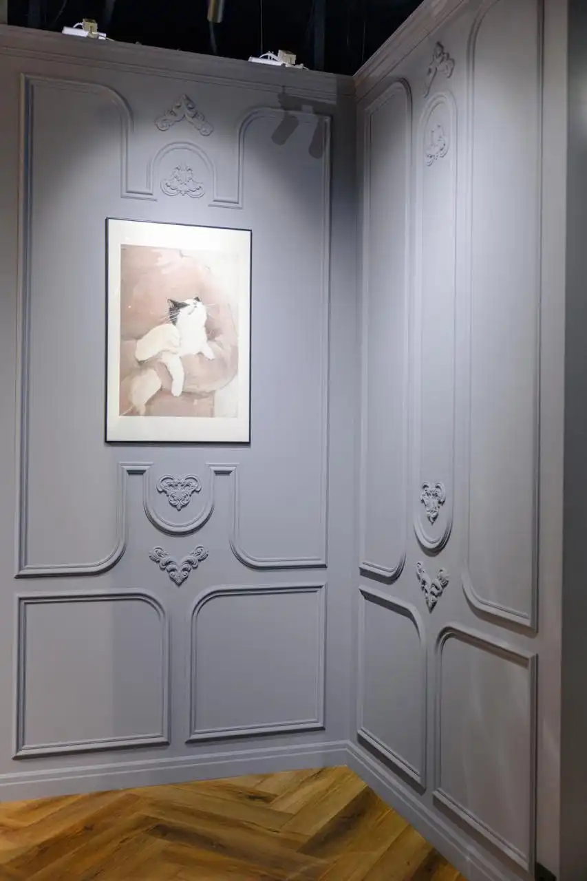 Портрет любимца в молдингах и создание гармоничного интерьера - Дизайн интерьера (Услуги) в Шелехов