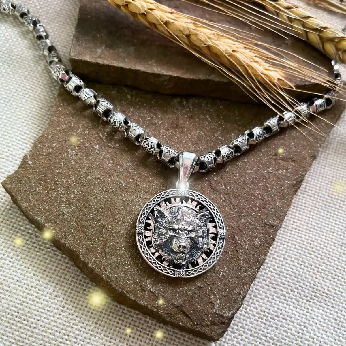 Подбор славянского украшения по дате рождения с подарком - Украшения (Хобби и отдых) в Иркутск