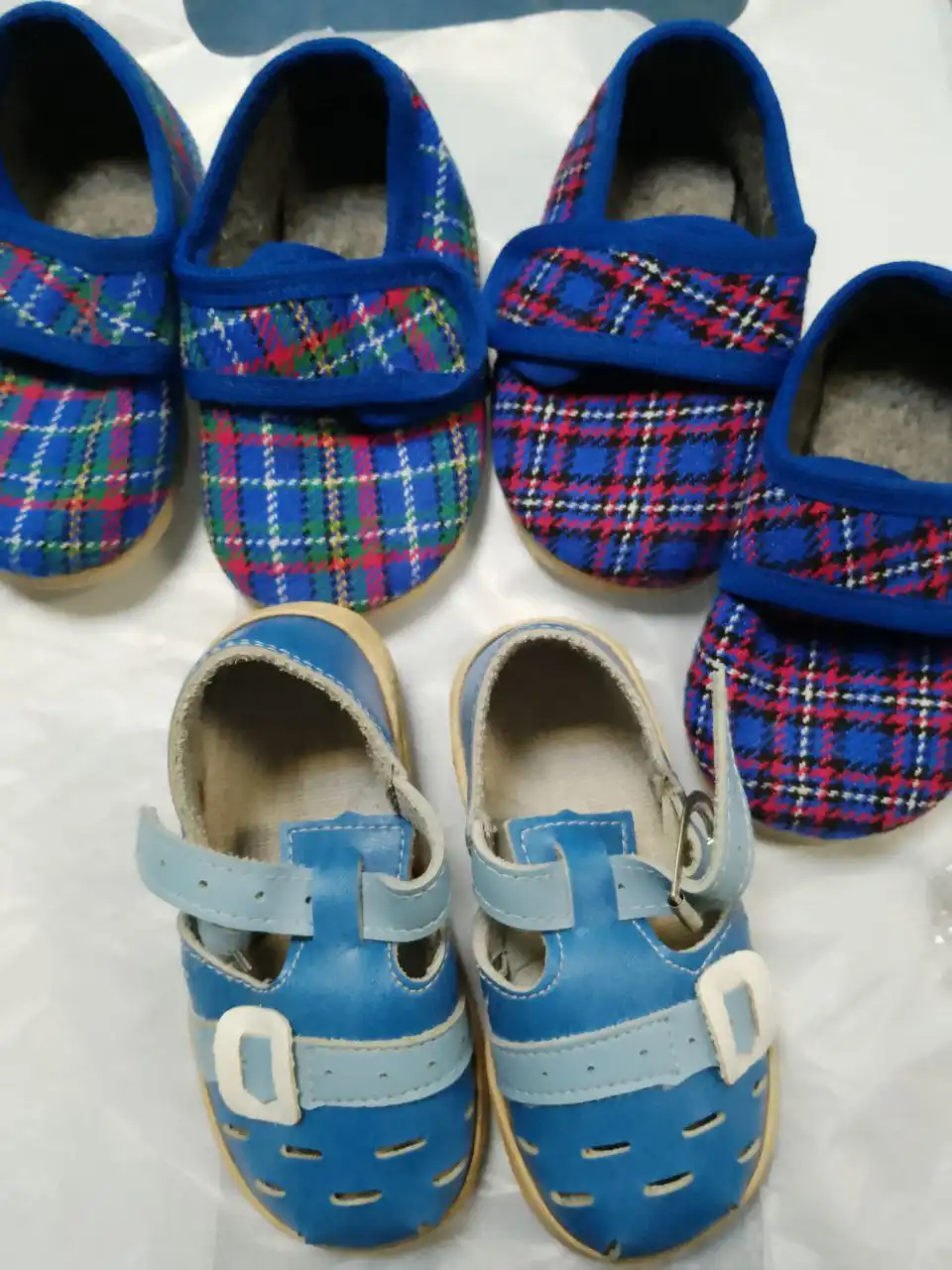 Тапочки и сандалии для детей - Обувь (Товары для детей) в Шелехов