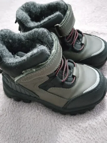 Продам демисезонные ботинки 24 размер - Женская одежда и обувь в Шелехов