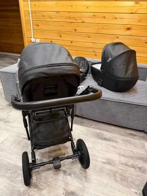 Коляска Riko Ozon black 2 в 1 с полным комплектом - Одежда для детей в Иркутск
