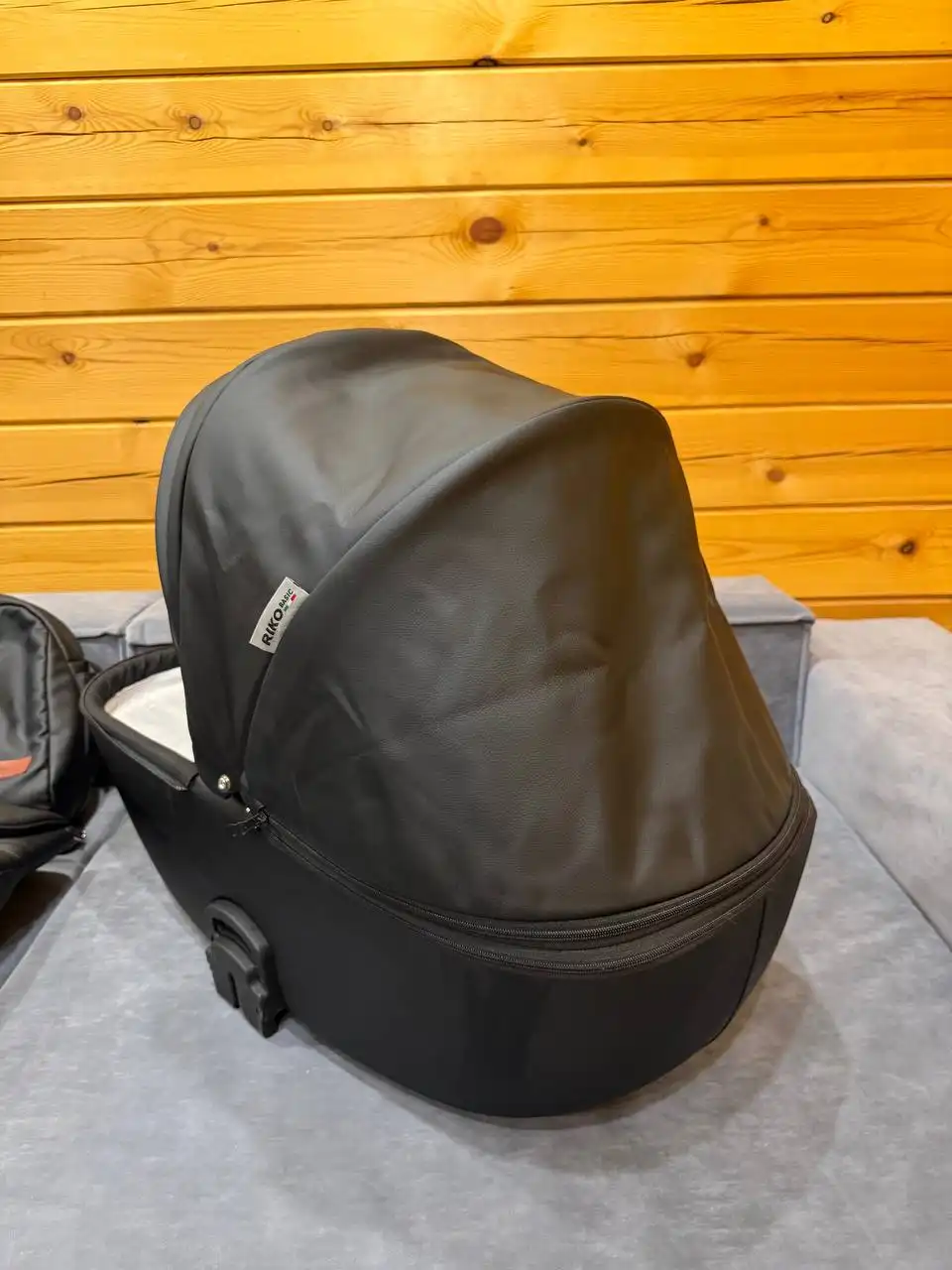 Коляска Riko Ozon black 2 в 1 с полным комплектом - Коляски (Товары для детей) в Иркутск