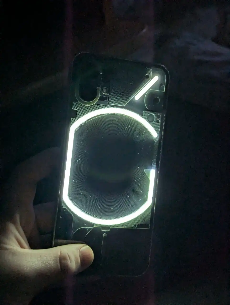 Продажа/Обмен Nothing Phone (1) 8/128 в удовлетворительном состоянии - Телефоны (Электроника) в Иркутск