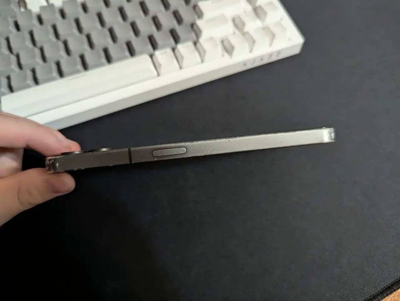 Продажа/Обмен Nothing Phone (1) 8/128 в удовлетворительном состоянии - Телефоны (Электроника) в Иркутск