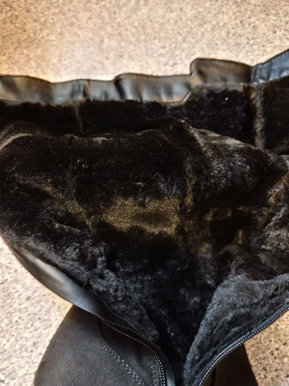 Зимние ботинки 38 размер - Обувь (Одежда) в Иркутск