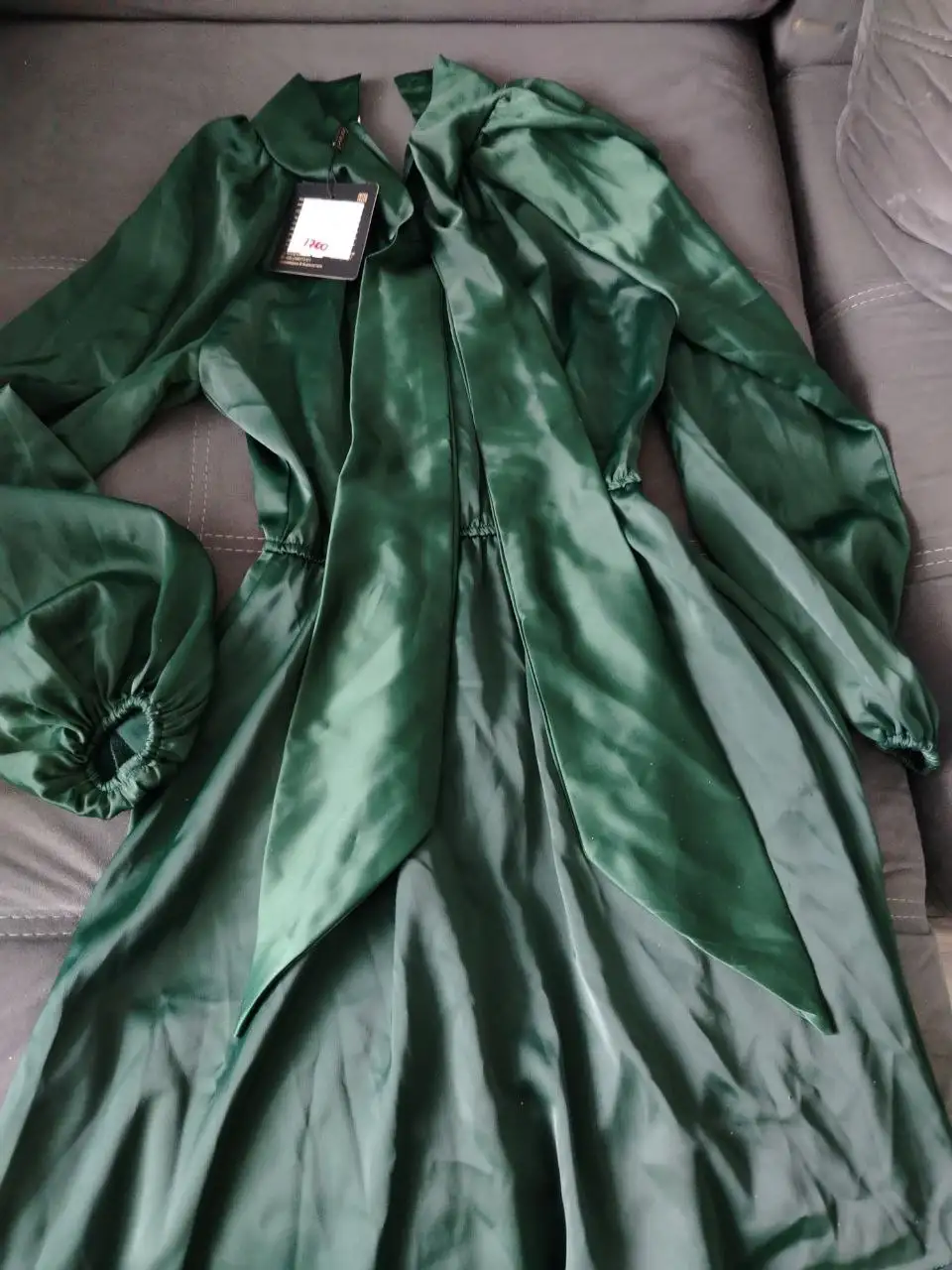 Новое платье размер 42-44 - Женская одежда (Одежда) в Шелехов