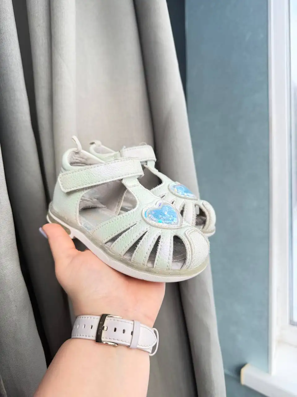 Продам детские сандали - Обувь (Товары для детей) в Иркутск