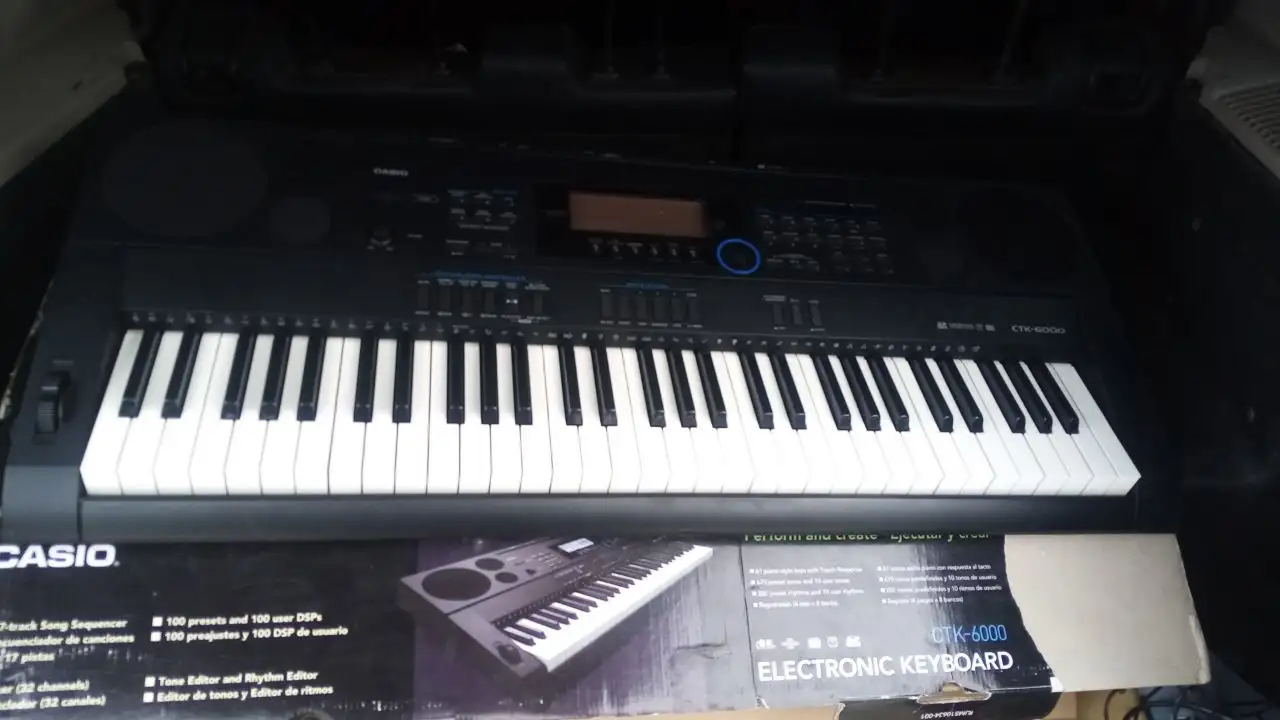 Синтезатор Casio CTK 6000 - Музыкальные инструменты (Электроника) в Иркутск