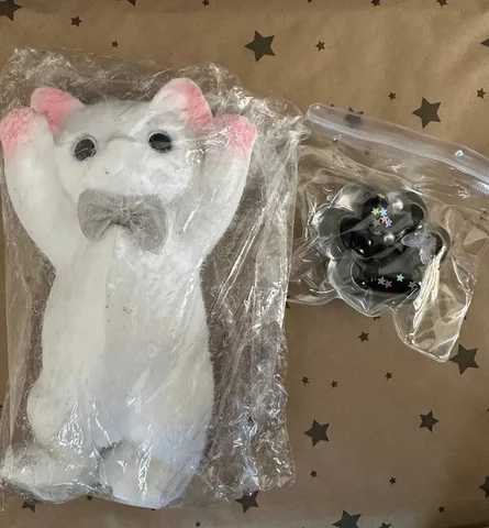 Продажа набора сквишей лапка и котенок - Барахолка в Шелехов