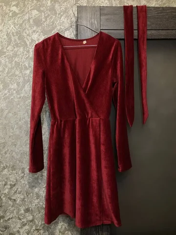 Продам Платье на запах с поясом - частное объявление в Иркутск