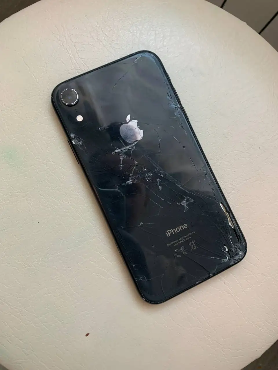 Продам iPhone XR 128 ГБ - Смартфоны (Электроника) в Иркутск