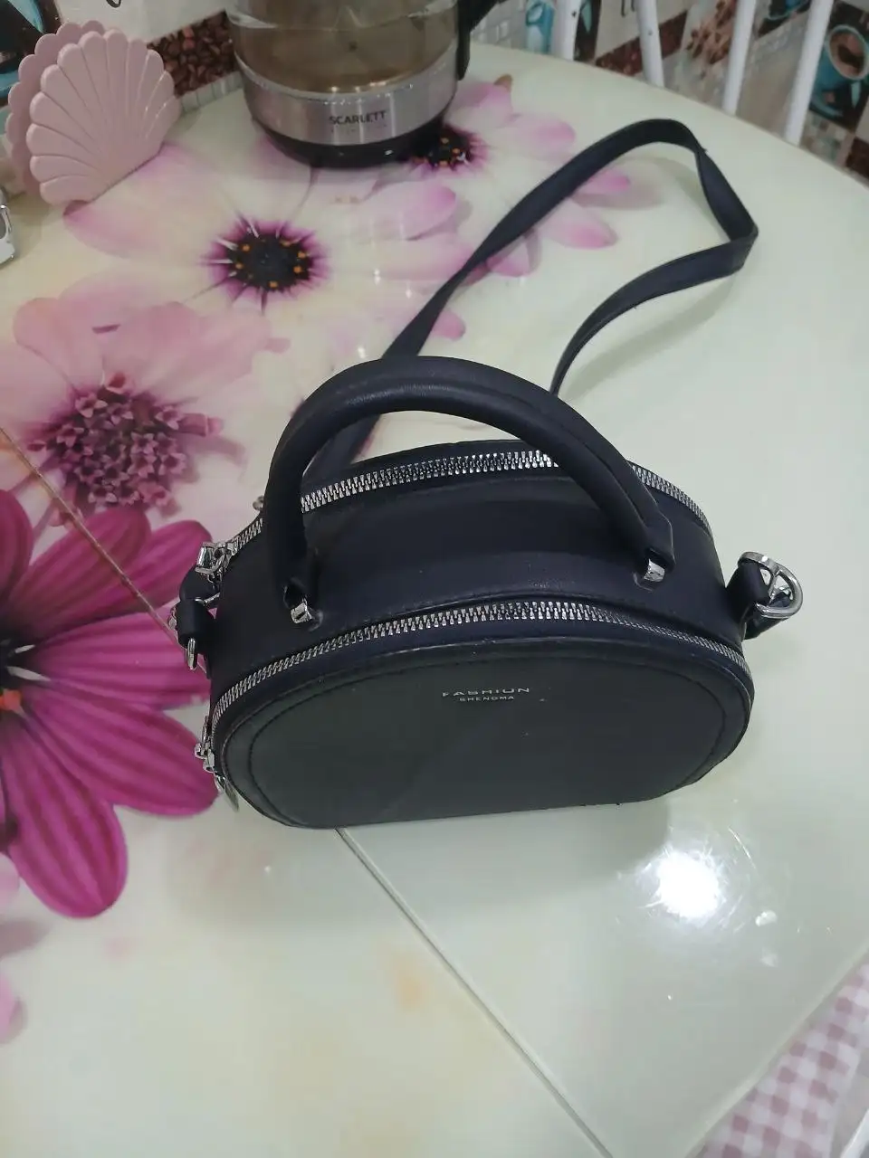 Продам сумочку в прекрасном состоянии - Аксессуары (Одежда) в Шелехов