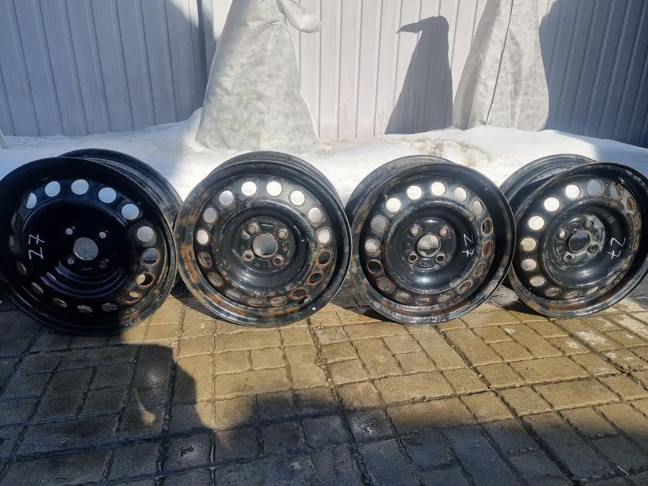 Продажа штамповки R15 4*100 - Запчасти в Иркутск