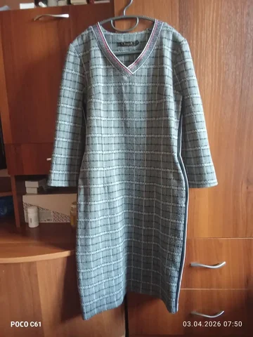 Женское приталенное летнее платье р 44 - Красота и здоровье в Иркутск