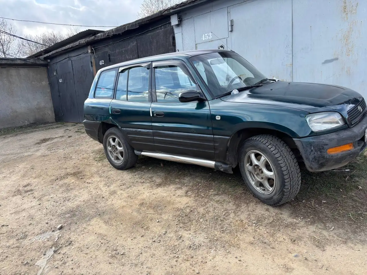 Toyota RAV-4 1995 - Авто в Иркутск