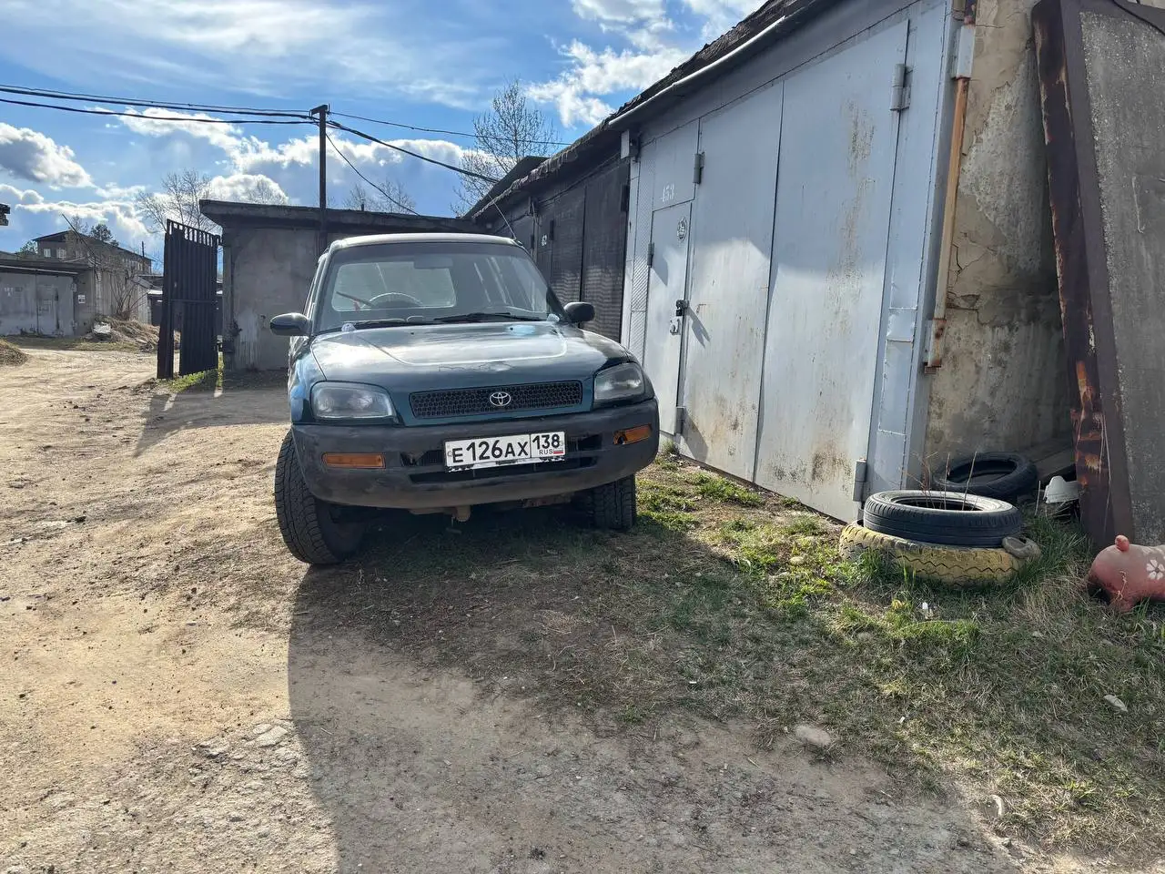 Toyota RAV-4 1995 - Авто в Иркутск