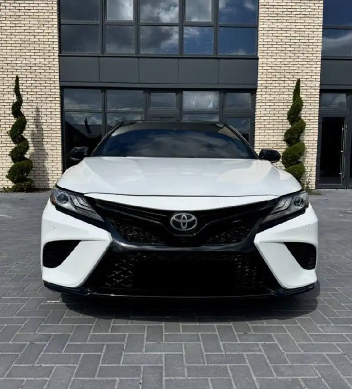 Toyota Camry 2018 Prestige Safety - Легковые автомобили (Авто) в Иркутск