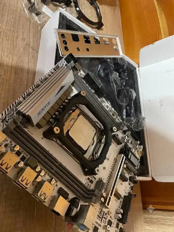 Готовый сет для ПК: Белый Аквариум + i7-5820K / X99 / Башня 160W - Комплектующие для ПК (Электроника) в Иркутск
