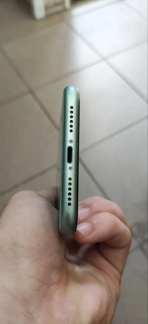 Apple iPhone 11 64GB - Смартфоны (Электроника) в Нижний Новгород