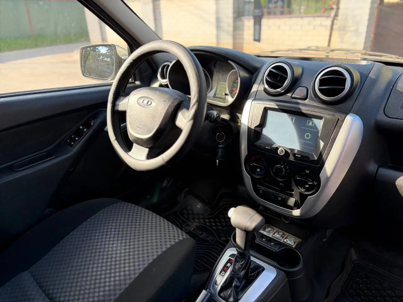 LADA GRANTA 2012, 1.6 АКПП - Легковые автомобили (Авто) в Нижний Новгород
