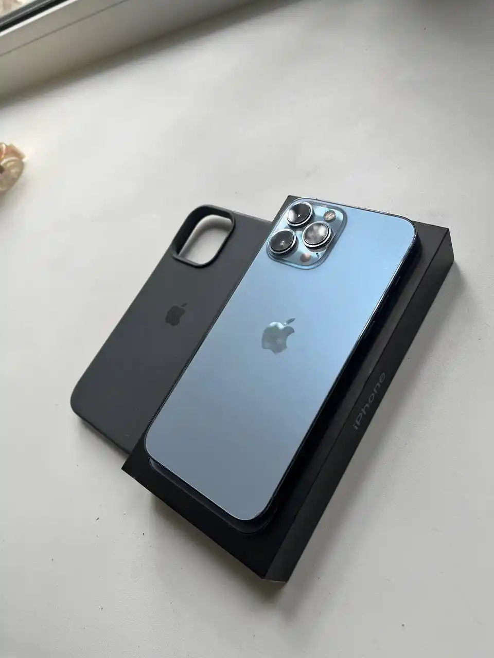 Продам iPhone 13 PRO MAX 265GB
