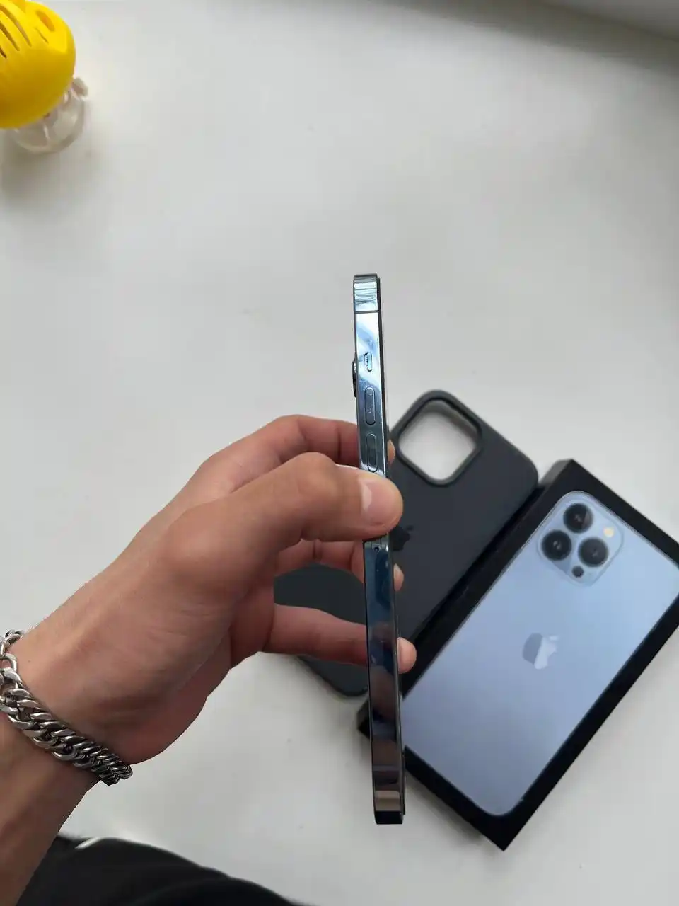 Продам iPhone 13 PRO MAX 265GB