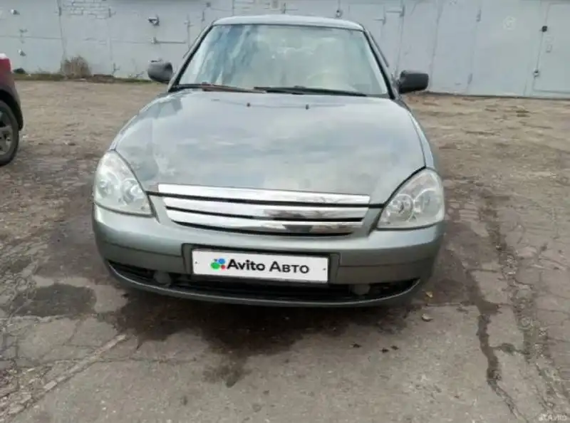 Продам Ладу Приора 2010 года выпуска