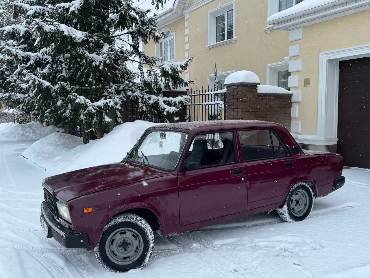 Продажа ВАЗ 2107 2007 года в отличном состоянии