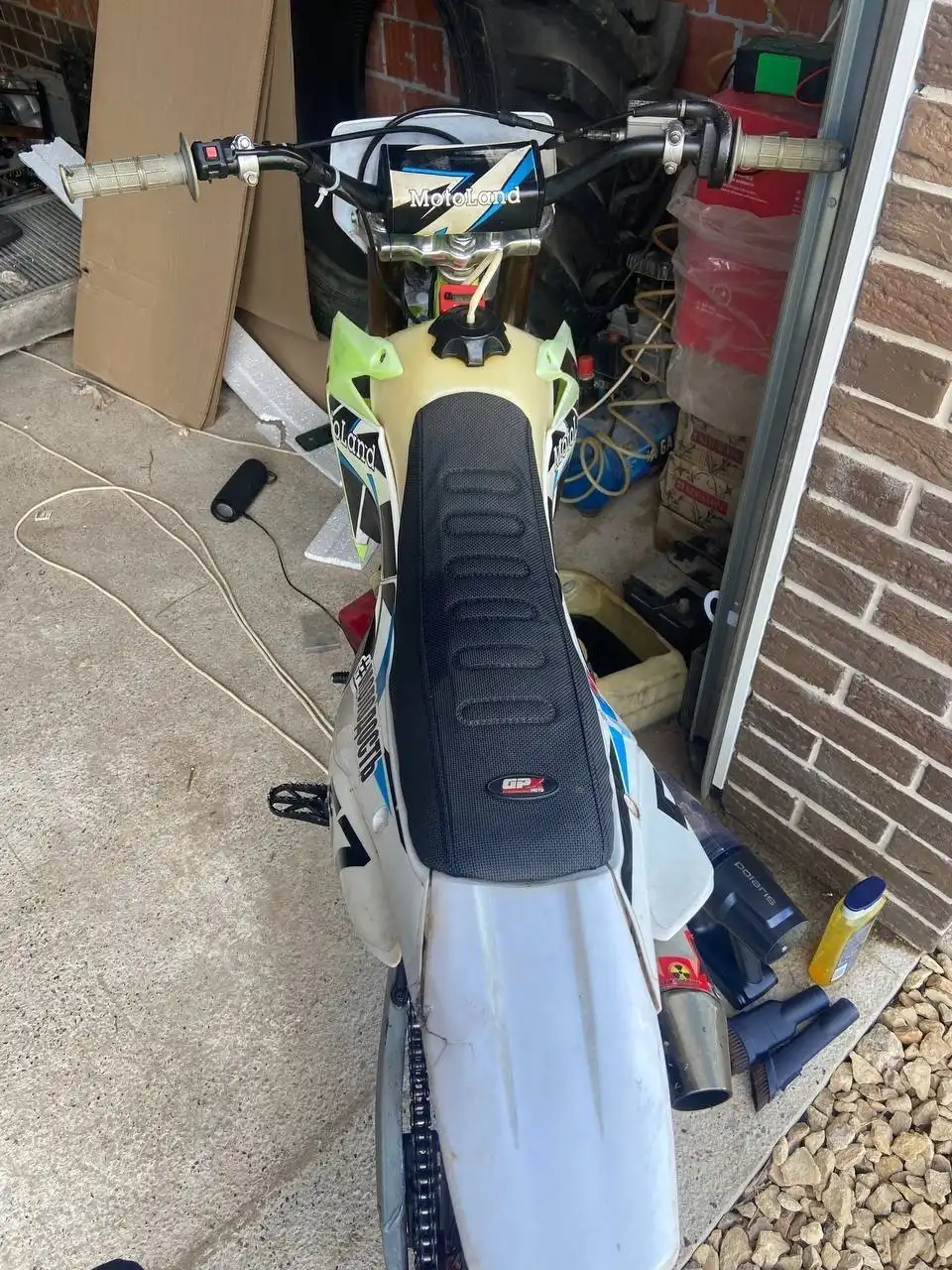 Продажа автомобиля с новым мотором и резиной