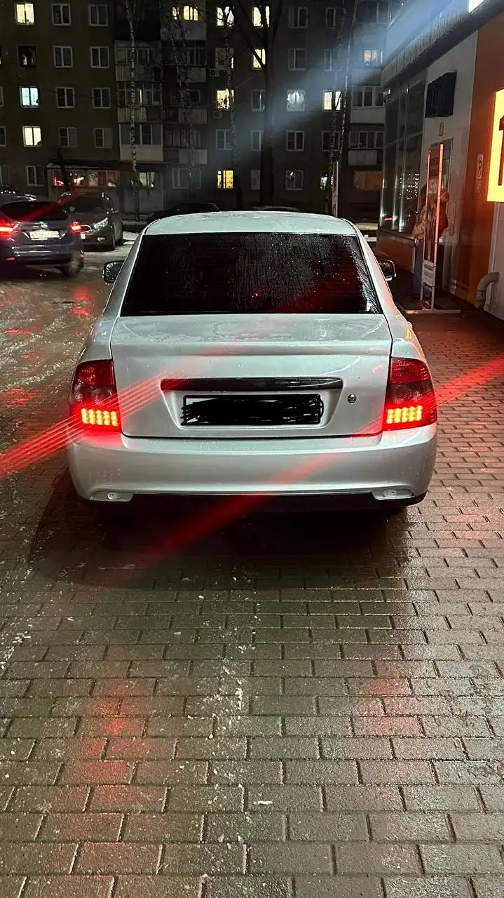 Продажа автомобиля 2011 года в хорошем состоянии