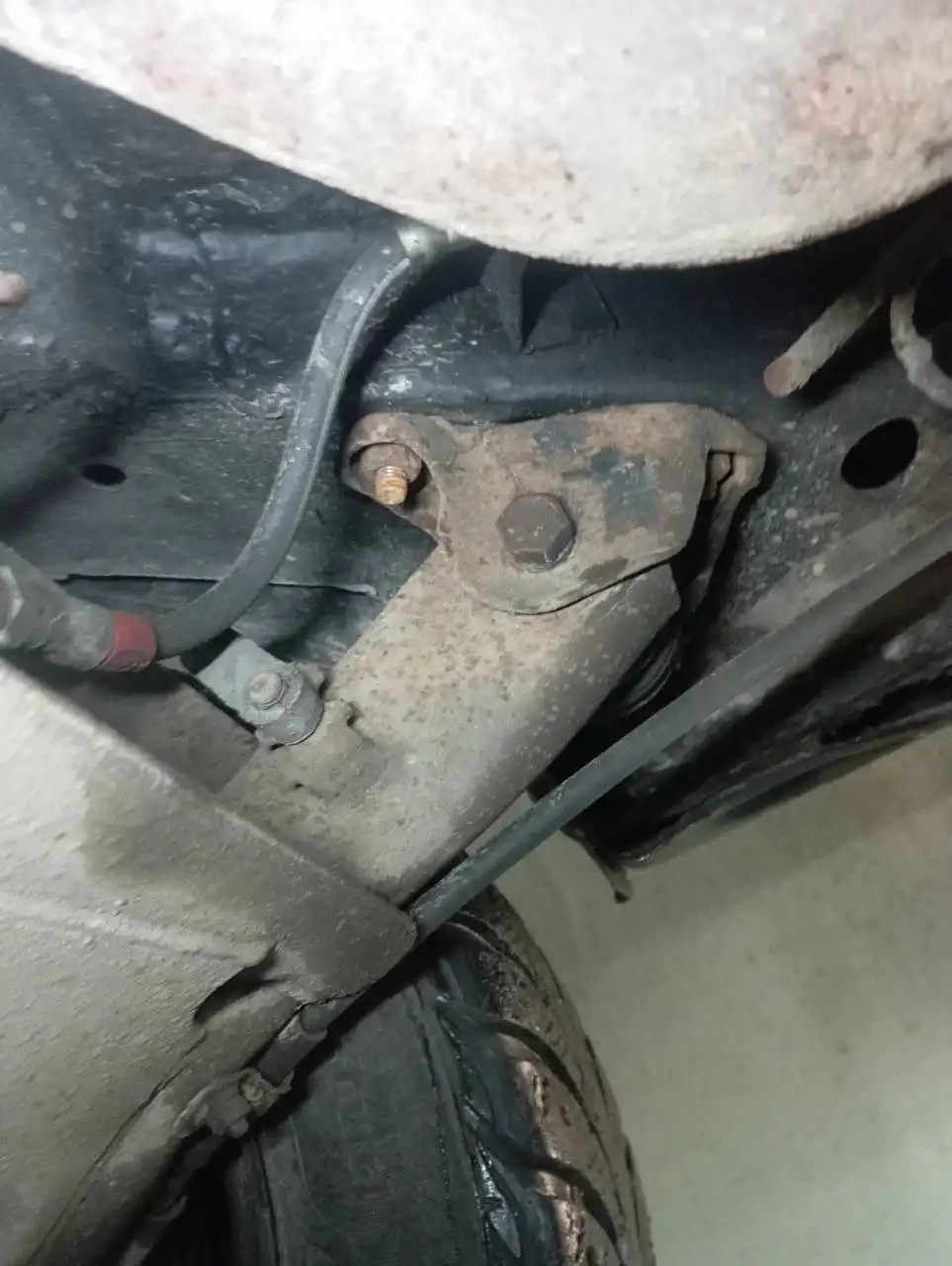 Продажа ВАЗ 2115 2005 года с капитальным ремонтом двигателя