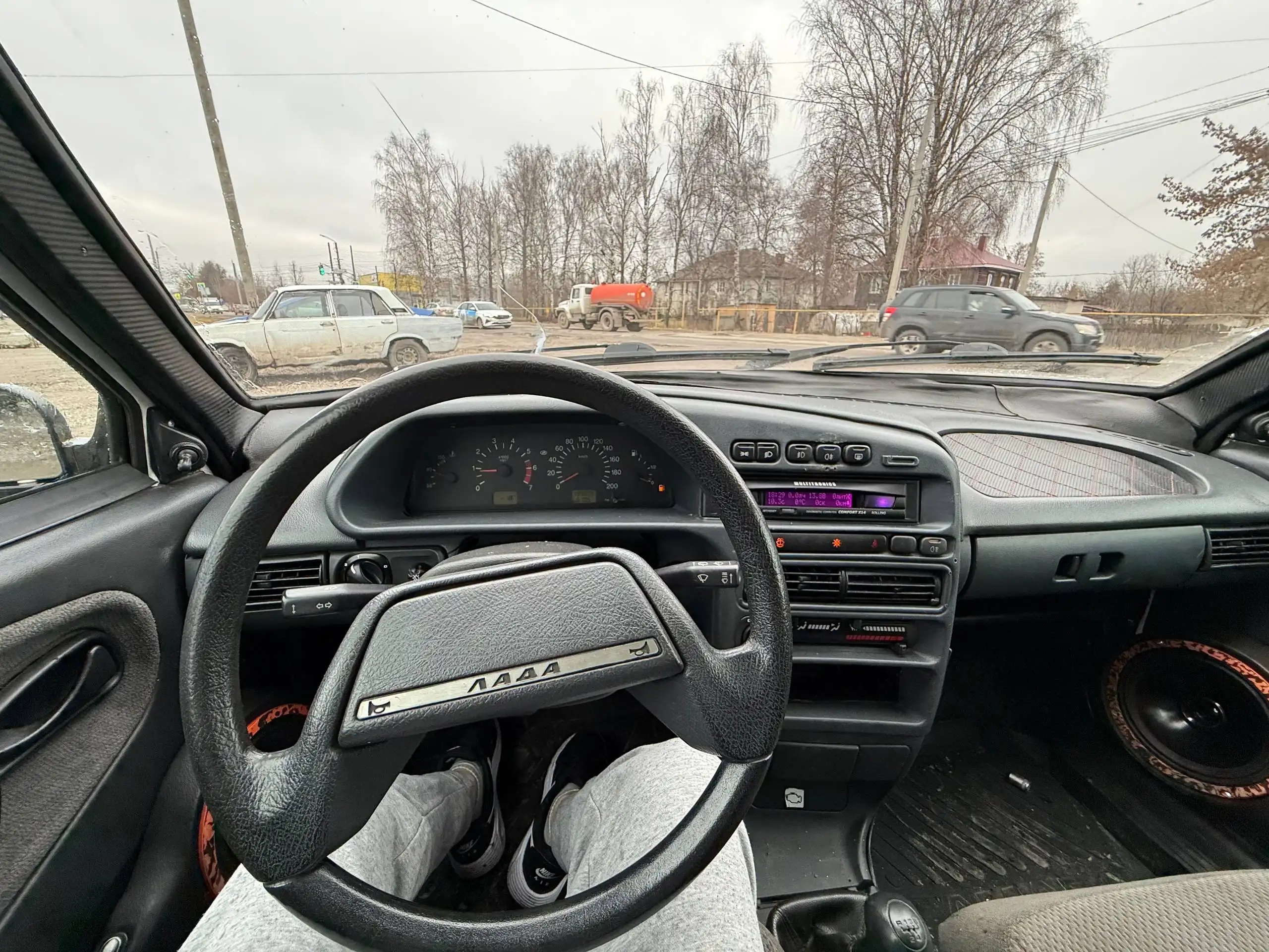 ВАЗ 2115 2011 года в отличном состоянии