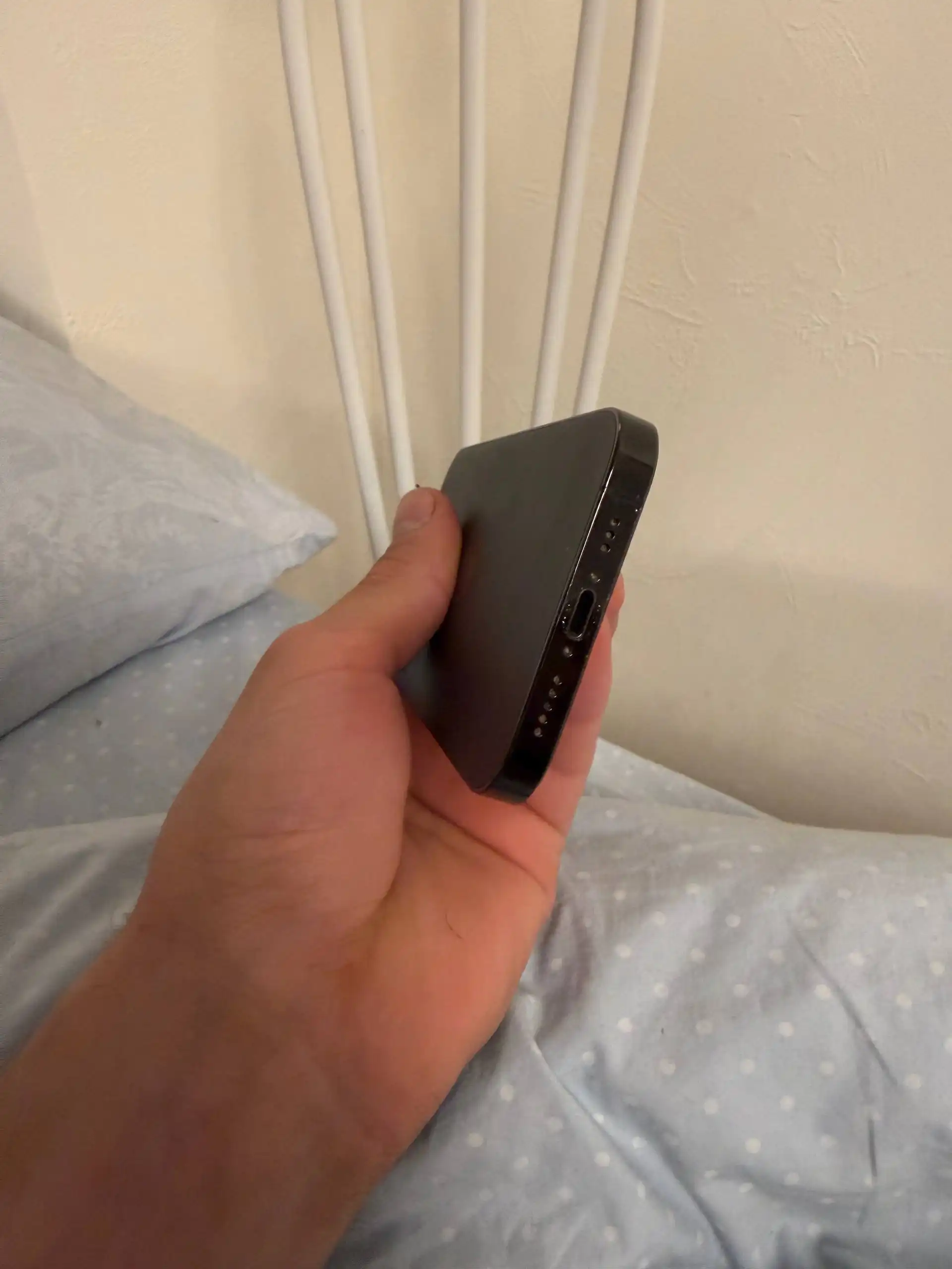 Продам iPhone 14 Pro 128 ГБ