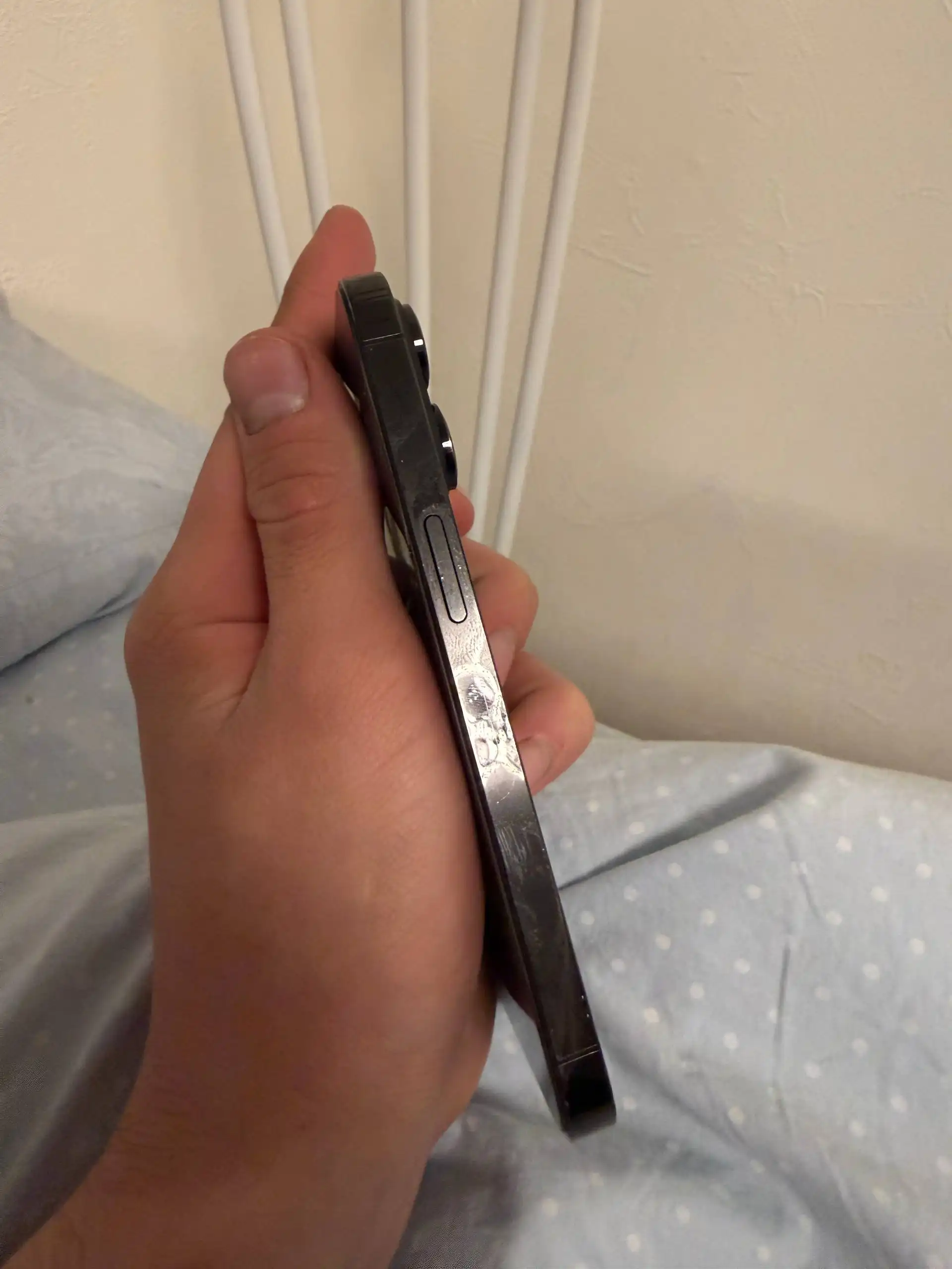 Продам iPhone 14 Pro 128 ГБ