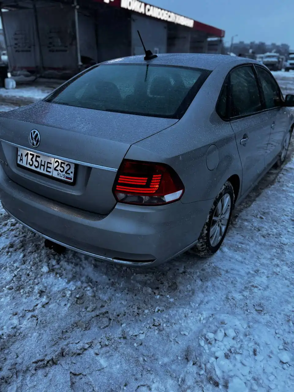 Volkswagen Polo 1.6 АКПП 2017 рестайлинг