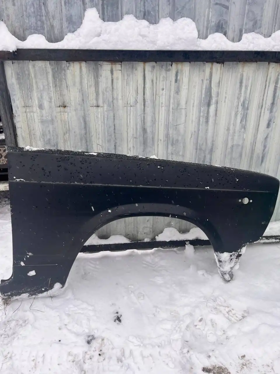 Продажа автозапчастей: мотор, трапеция дворников, АКБ