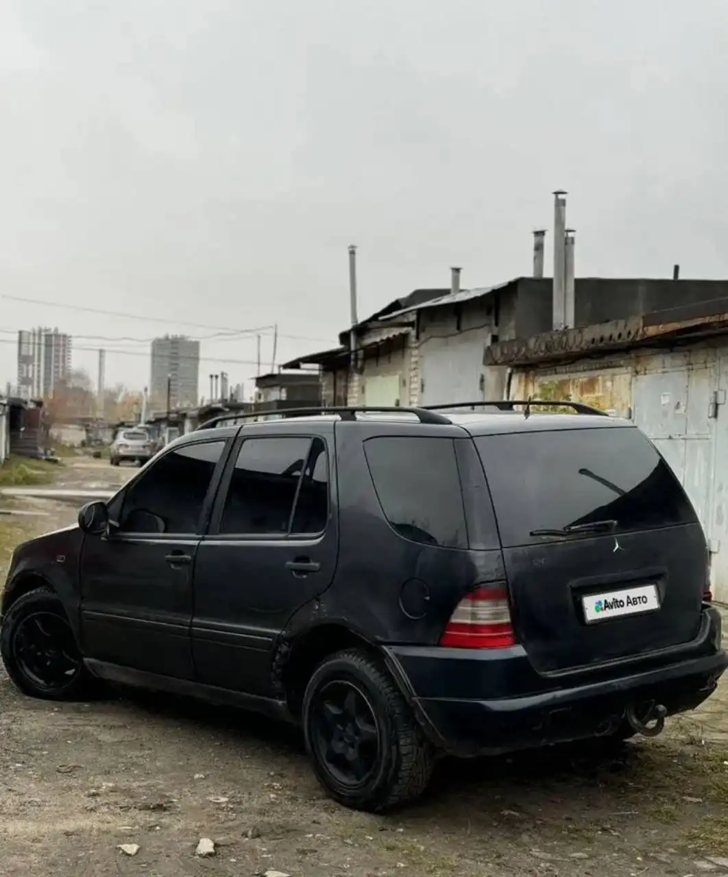 Продам Mercedes ML W163 3.2 1999 года
