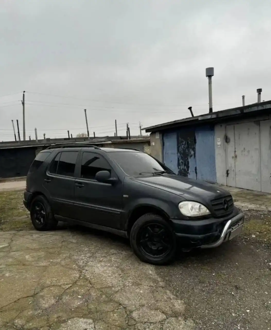 Продам Mercedes ML W163 3.2 1999 года