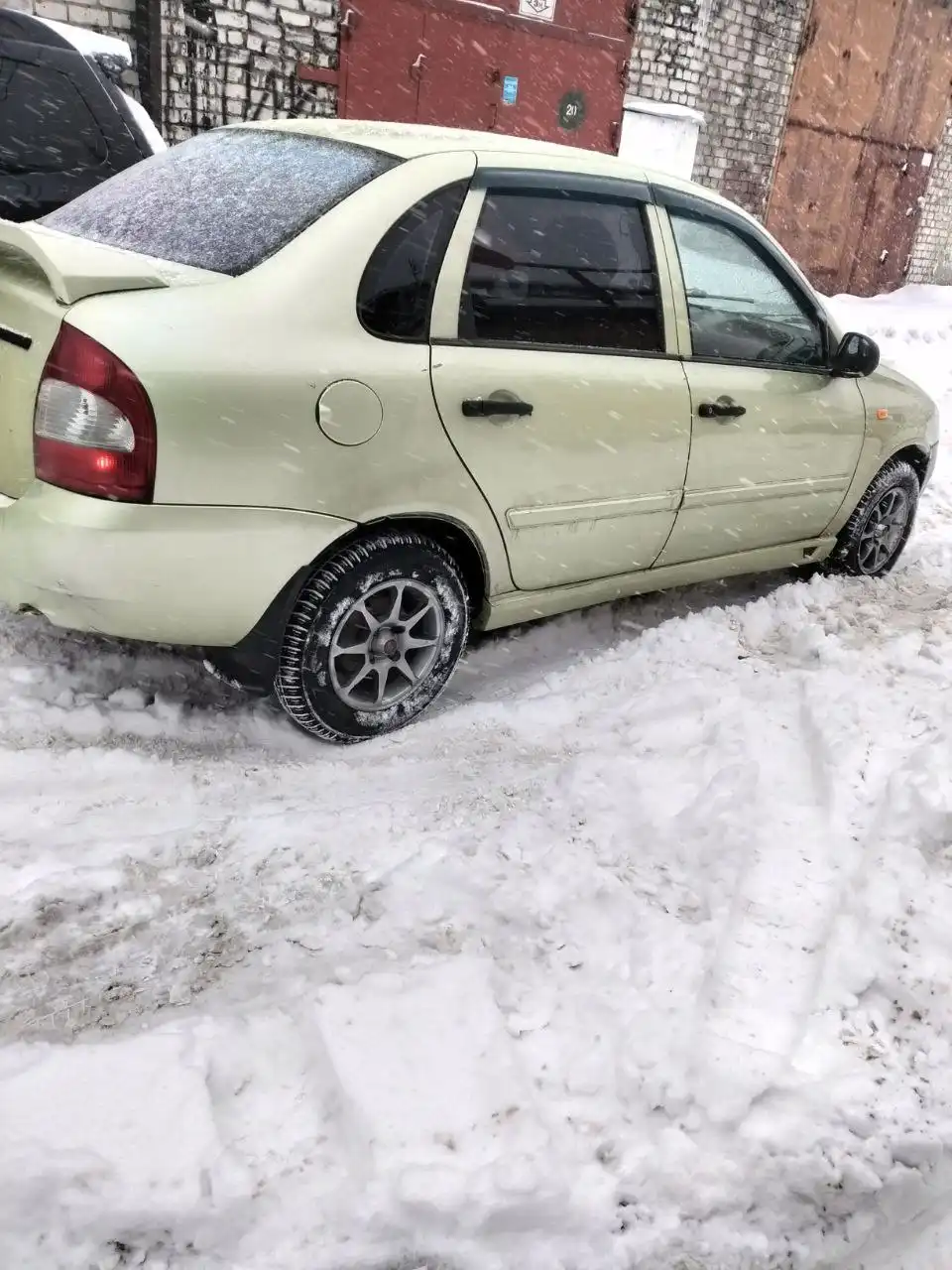 Продам Лада Калина 2016 года