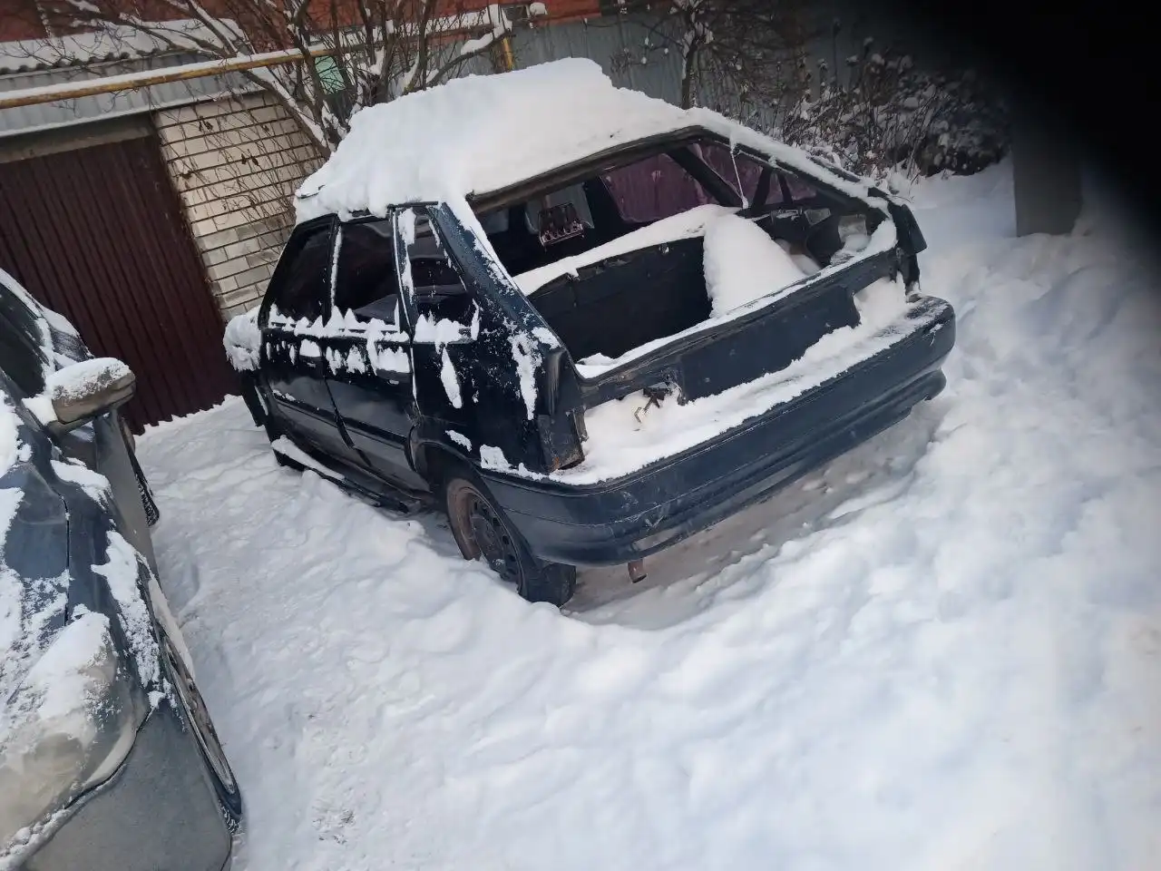 Разбор автомобилей ВАЗ 2114 и 2107