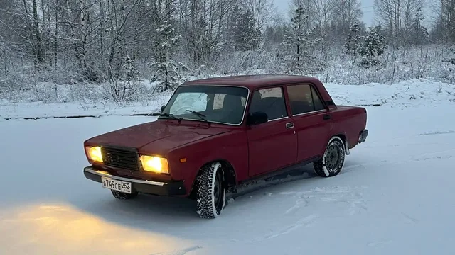 Продажа автомобиля ВАЗ 2107 - Легковые автомобили в Нижний Новгород