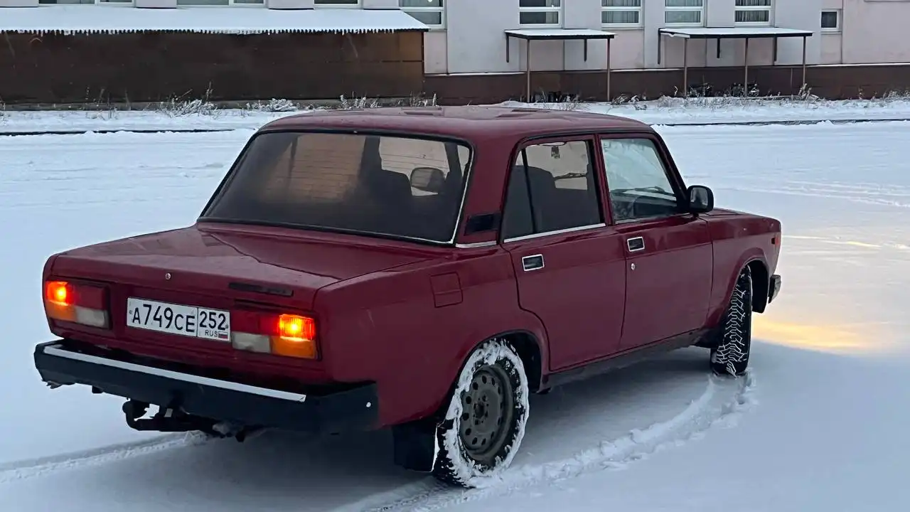 Продажа автомобиля ВАЗ 2107 - Легковые автомобили (Авто) в Нижний Новгород