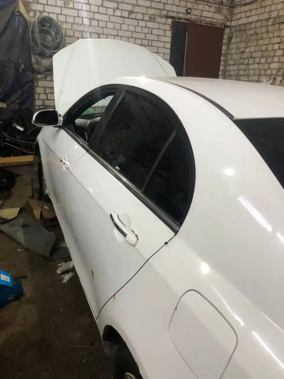 Автомобиль с двумя комплектами колес на ходу - Авто в Нижний Новгород